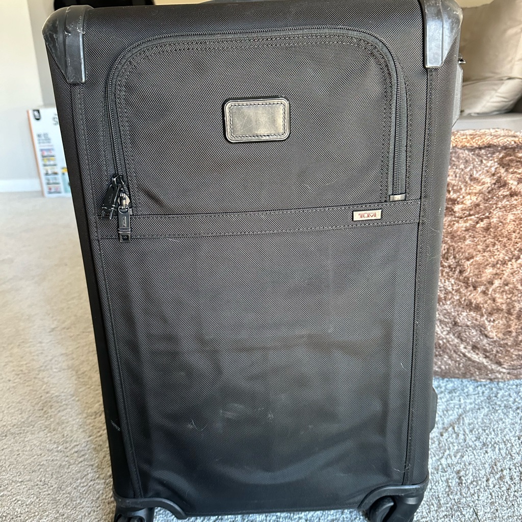 Tumi Black Rolling Carry-On Suitcase - Lightweight Travel Bag (Practically New)